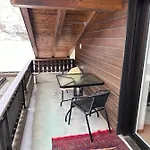 Dachwohnung Mit Charme Im Haus Luchre, * زيرمات