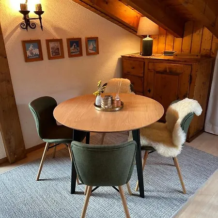Dachwohnung Mit Charme Im Haus Luchre, * Zermatt
