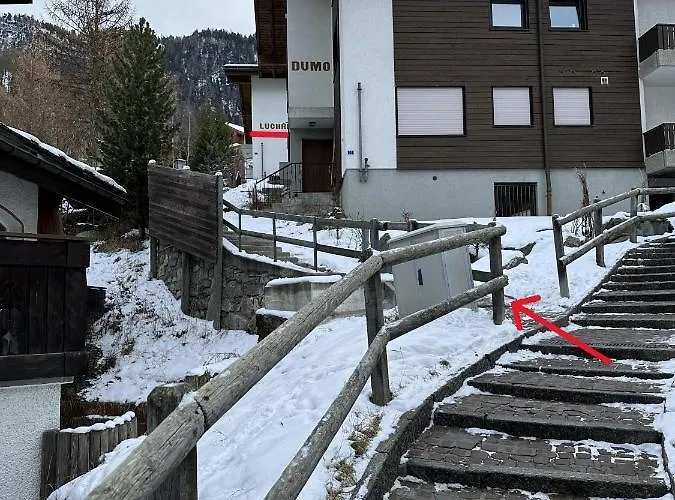 Dachwohnung Mit Charme Im Haus Luchre, Appartement