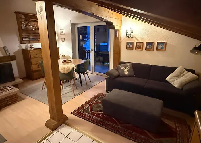 Dachwohnung Mit Charme Im Haus Luchre, 公寓